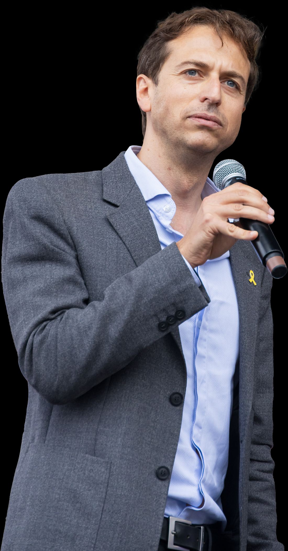 Gideon Falter addresses crowds at the March Against Antisemitism. Image credit: Nathan Lilienfeld.